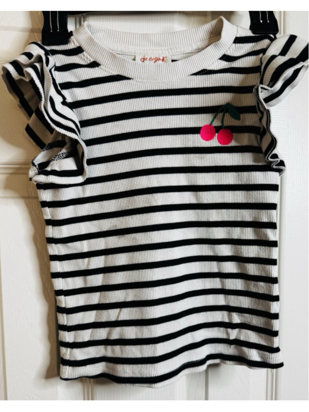 Size Small 4/5 Cat And Jack Ribbed Knit Shirt